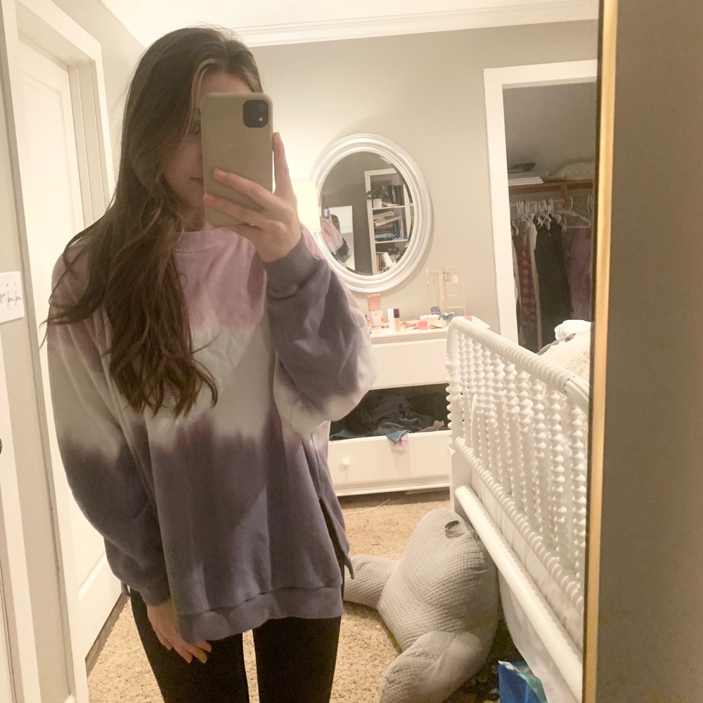 American Eagle Forever Crew Neck Sweatshirt Jegging Fit Purple Tie Dye Size S
